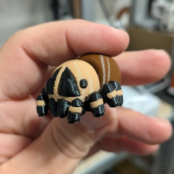 Pająk al'a Brachypelma emilia - brelok do kluczy